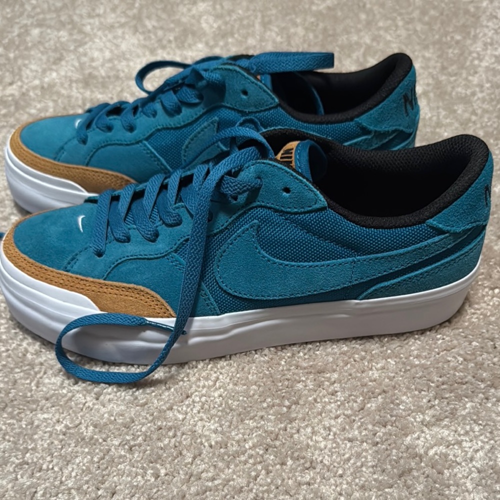 Nike SB Pogo Plus